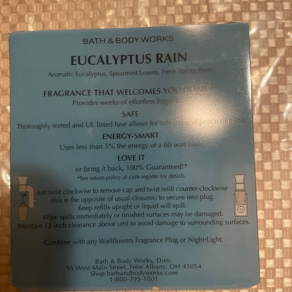 NWT Bath & Body Works Eucalyptus Rain Wallflowers Refills 0.8oz - 2 pack - - Picture 4 of 5